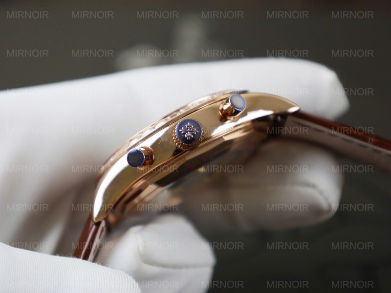 Dong-Ho-Patek-Philippe-Rep-11-Complications-5961R-Dinh-Da-Nha-May-TW-2.jpg