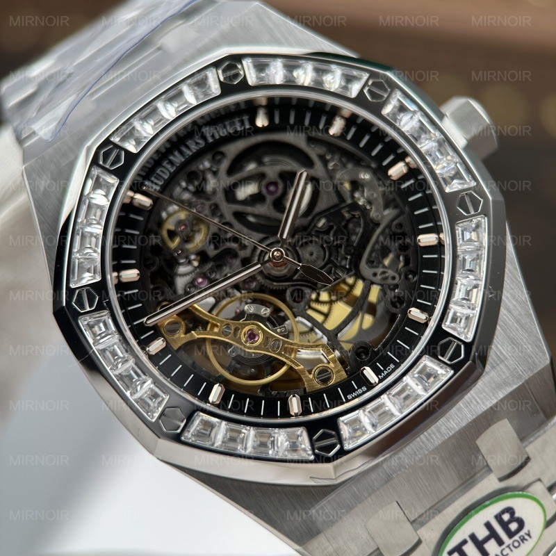 Dong-Ho-Audemars-Piguet-Che-Tac-Royal-Oak-Openworked-Frosted-15412-Mat-Lo-Co-Vien-Dinh-Da-Baguette-41mm-10.jpg