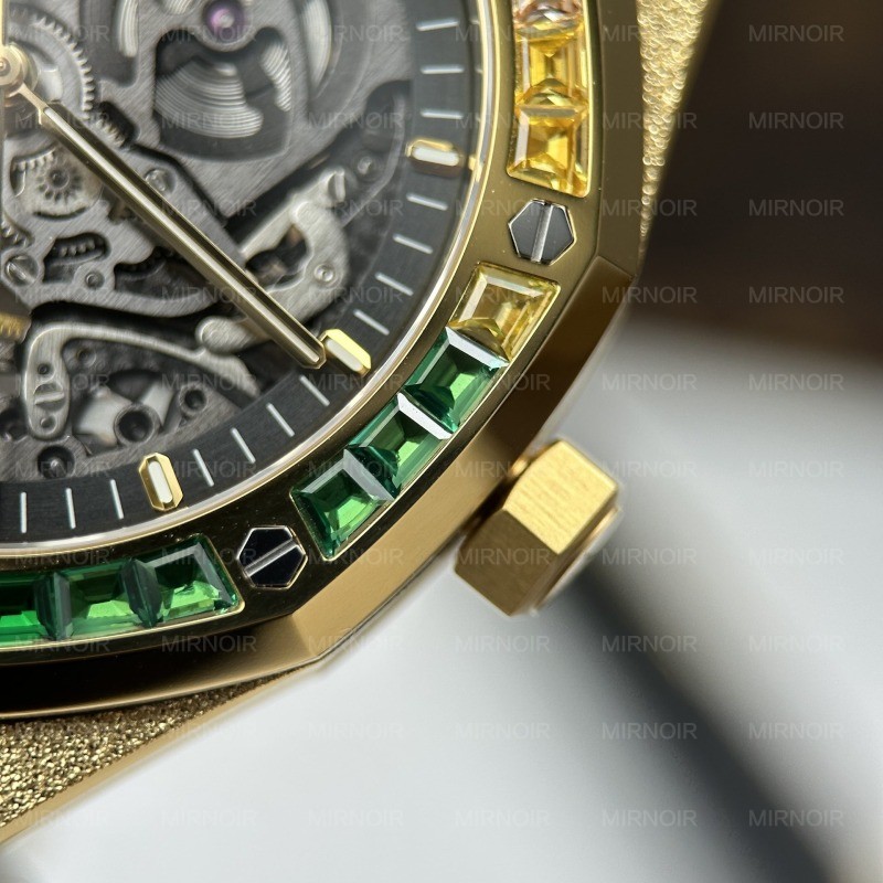 Dong-Ho-Audemars-Piguet-Replica-11-Royal-Oak-Openworked-Frosted-15412-Ma-Vang-Vien-Dinh-Da-Baguette-41mm-9.jpg