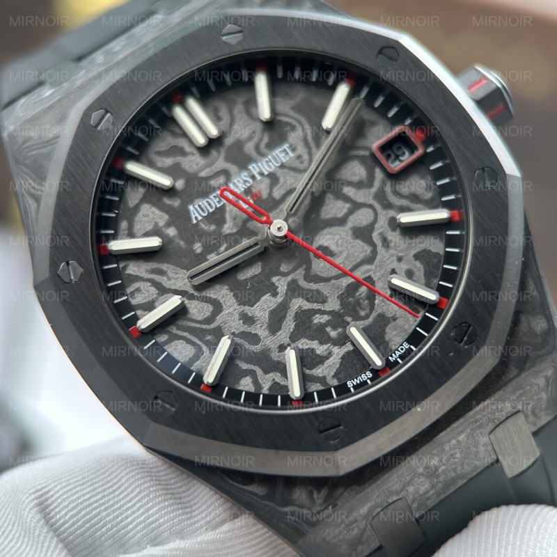 Dong-Ho-Audemars-Piguet-Che-Tac-Royal-Oak-DiW-15500-Vo-Carbon-Kim-Giay-Mau-Do-41mm-9.jpg