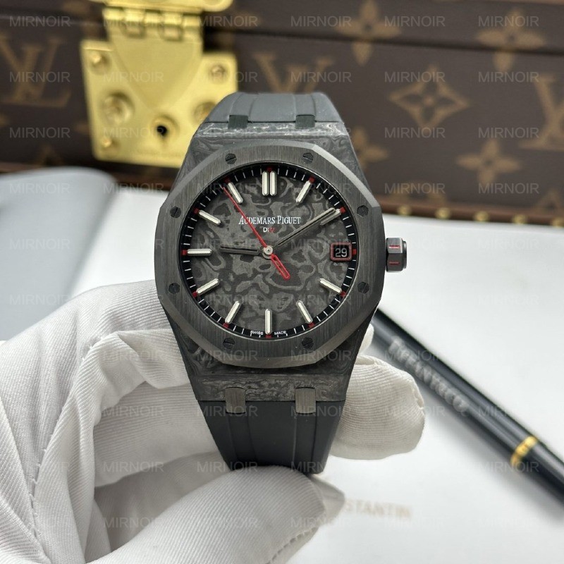 Dong-Ho-Audemars-Piguet-Che-Tac-Royal-Oak-DiW-15500-Vo-Carbon-Kim-Giay-Mau-Do-41mm-12-1024x1024.jpg