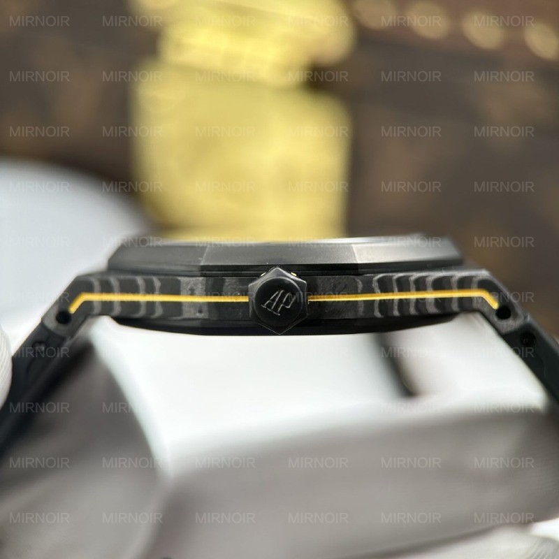 Dong-Ho-Audemars-Piguet-Royal-Oak-DiW-15500-Replica-11-Vo-Carbon-Kim-Giay-Mau-Vang-41mm-4-1024x1024.jpg
