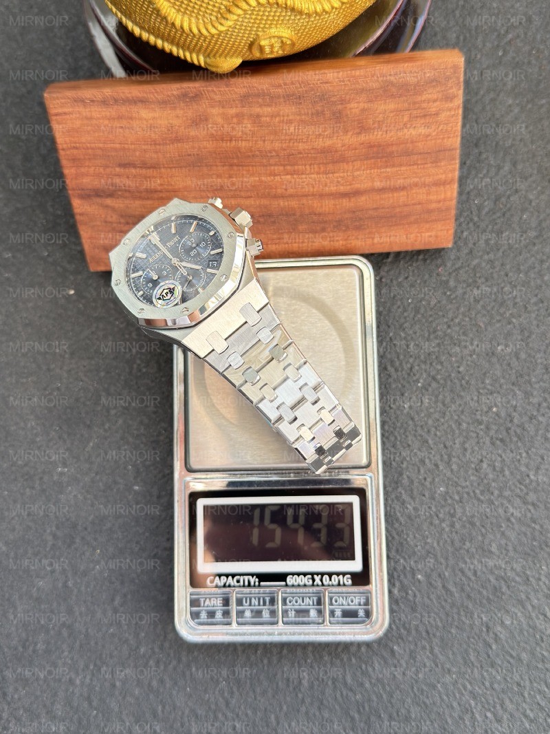 Dong-Ho-Audemars-Piguet-Royal-Oak-26715ST-Che-Tac-Mat-Xanh-Duong-May-Co-Thuy-Sy-APS-38mm-1.jpg