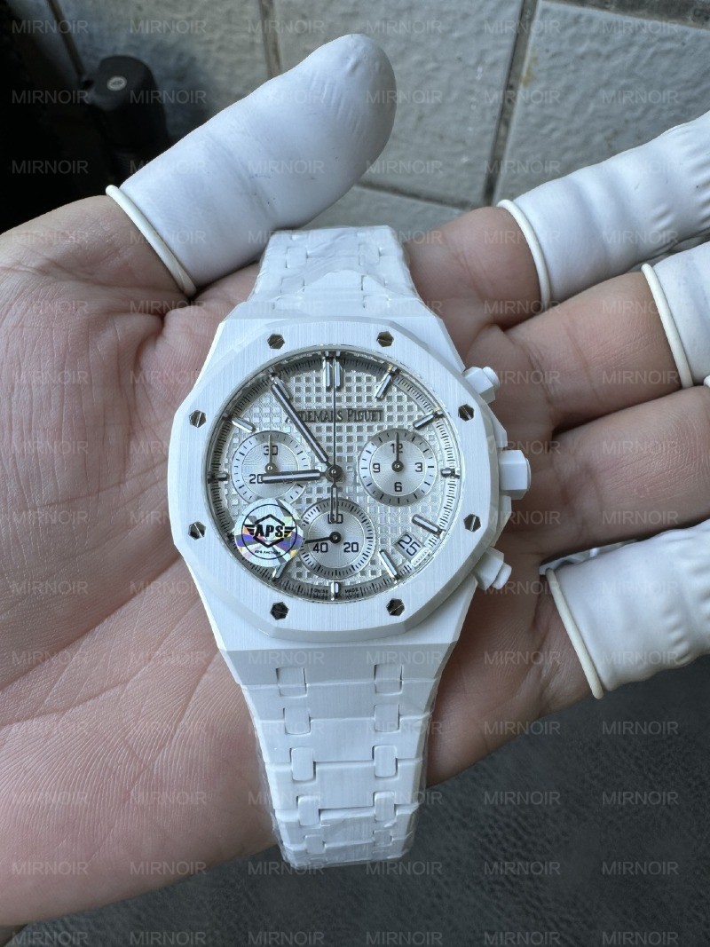 Dong-Ho-Audemars-Piguet-Royal-Oak-26240-Che-Tac-Vo-Gom-Mat-Trang-Xuong-APS-41mm-9.jpg