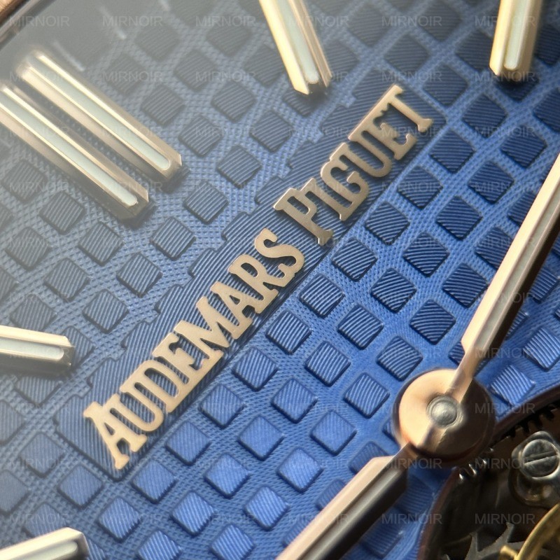 Dong-Ho-Audemars-Piguet-Rep-11-Royal-Oak-Selfwinding-Flying-Tourbillon-26730-Mat-Xanh-Khoi-Vo-Ma-Vang-Hong-41mm-8.jpg