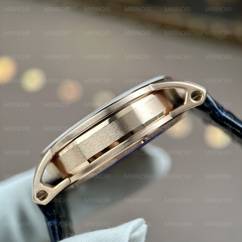 Dong-Ho-Audemars-Piguet-Code-11.59-Replica-11-Mat-Xanh-Duong-Vo-Ma-Vang-Hong-Xuong-APS-41mm-4.jpg