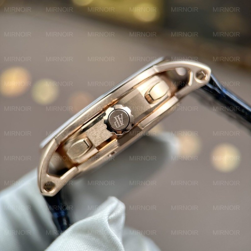 Dong-Ho-Audemars-Piguet-Code-11.59-Replica-11-Mat-Xanh-Duong-Vo-Ma-Vang-Hong-Xuong-APS-41mm-5-1024x1024.jpg