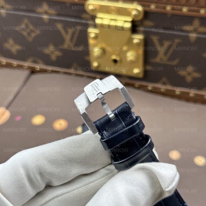 Dong-Ho-Audemars-Piguet-Code-11.59-Rep-Cao-Cap-Mat-Xanh-Duong-May-Co-Thuy-Sy-Xuong-APS-41mm-3-1024x1024.jpg