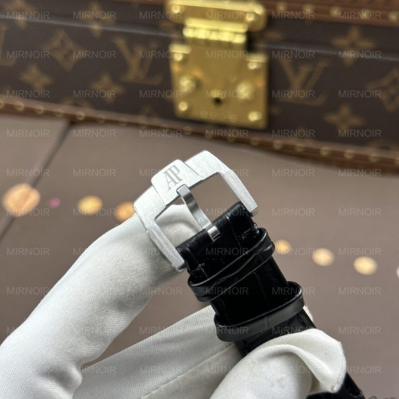 Dong-Ho-Audemars-Piguet-Code-11.59-Replica-11-Mat-Den-May-Co-Thuy-Sy-Nha-May-APS-41mm-3-1024x1024.jpg