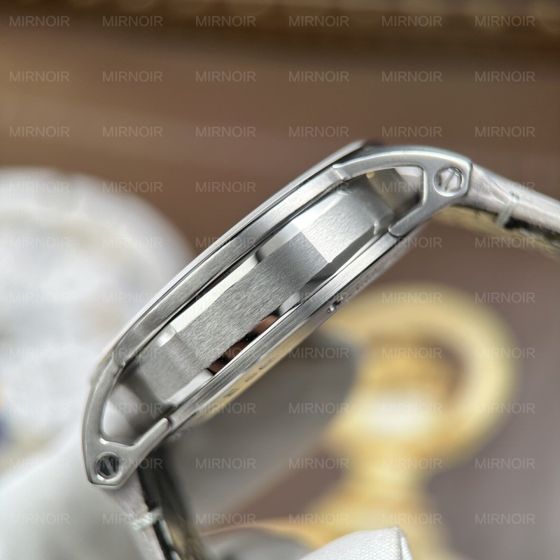 Dong-Ho-Audemars-Piguet-Code-11.59-Che-Tac-Mat-So-Mau-Bac-Nha-May-APS-41mm-4.jpg