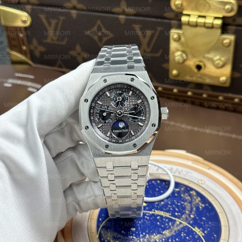 Dong-Ho-Audemars-Piguet-Replica-11-Royal-Oak-Perpetual-Calendar-26574ST-Mat-Xam-41mm-1-1024x1024.jpg