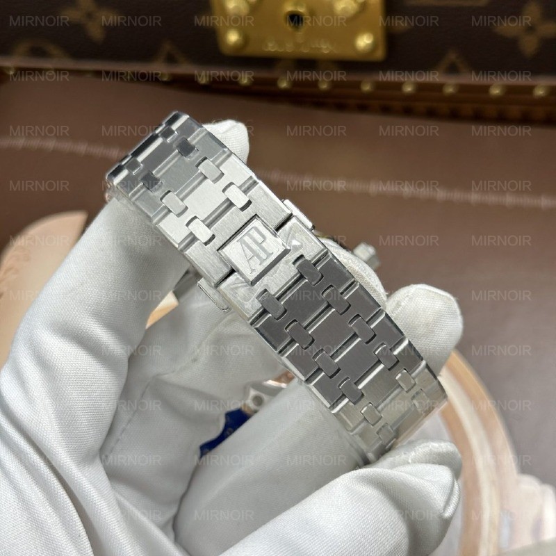 Dong-Ho-Audemars-Piguet-Che-Tac-Royal-Oak-Perpetual-Calendar-26574ST-Mat-Xanh-Duong-41mm-4-1024x1024.jpg