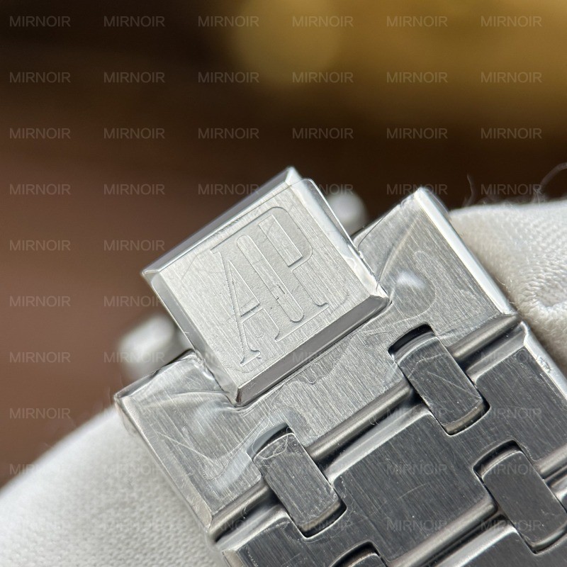 Dong-Ho-Audemars-Piguet-Che-Tac-Royal-Oak-Perpetual-Calendar-26574ST-Mat-Xanh-Duong-41mm-5.jpg
