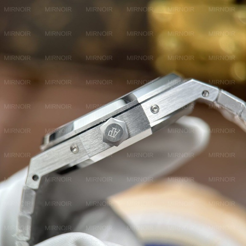 Dong-Ho-Audemars-Piguet-Che-Tac-Royal-Oak-Perpetual-Calendar-26574ST-Mat-Xanh-Duong-41mm-7-1024x1024.jpg