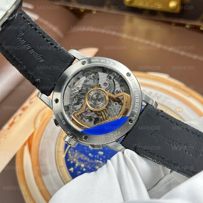 Dong-Ho-Audemars-Piguet-Code-11.59-Che-Tac-Mat-So-Mau-Xanh-Khoi-Nha-May-APS-41mm-2.jpg