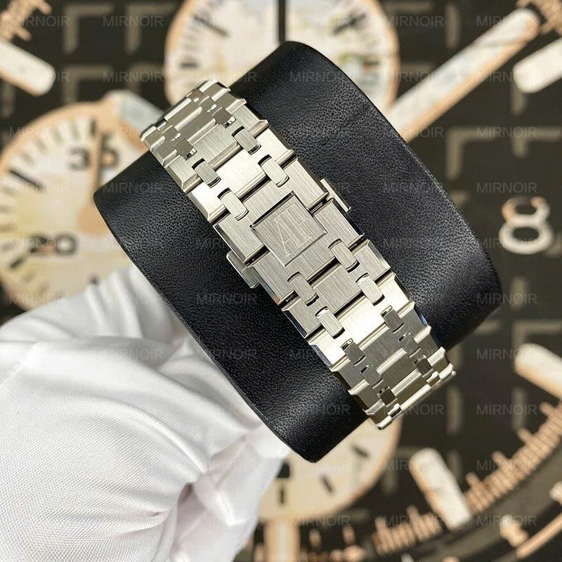 Dong-Ho-Audemars-Piguet-Replica-11-Royal-Oak-Selfwinding-Flying-Tourbillon-26730TI-Mat-Xanh-Phun-Cat-41mm-2.jpg