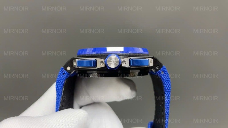 Dong-Ho-Audemars-Piguet-Royal-Oak-Offshore-26420CE-Replica-11-Vo-Gom-May-Co-Thuy-Sy-43mm-4.jpg