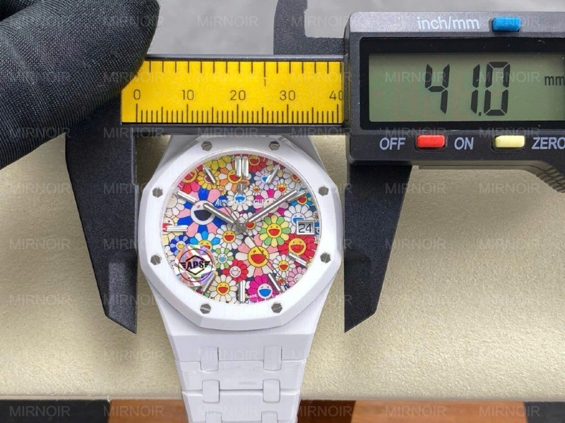 Dong-Ho-Audemars-Piguet-15500-Sunflower-Replica-11-Vo-Gom-Trang-May-Co-Thuy-Sy-Nha-May-APS-41mm-15-1024x768.jpg