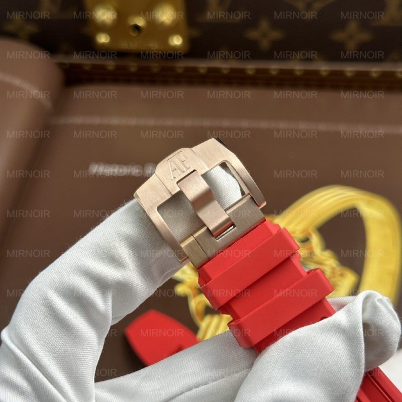 Dong-Ho-Audemars-Piguet-Replica-11-Royal-Oak-Concept-Flying-Tourbillon-UAE-Version-Day-Cao-Su-Do-42mm-5-1024x1024.jpg