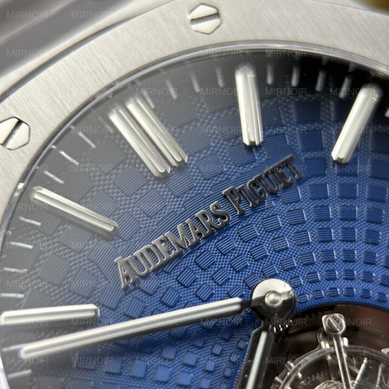 Dong-Ho-Audemars-Piguet-Replica-11-Royal-Oak-Selfwinding-Flying-Tourbillon-26530ST-Mat-Xanh-Khoi-41mm-9.jpg