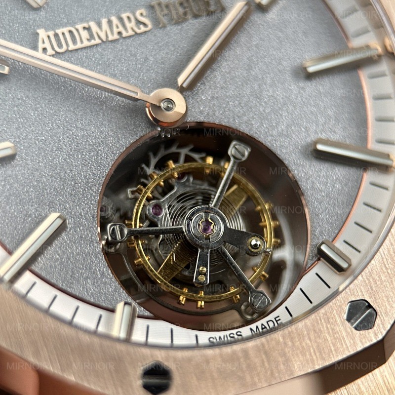 Dong-Ho-Audemars-Piguet-Royal-Oak-Selfwinding-Flying-Tourbillon-26730OR-Che-Tac-Ma-Vang-Hong-Mat-Xam-41mm-7.jpg
