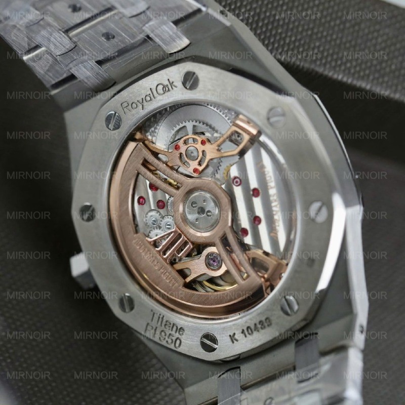 Dong-Ho-Audemars-Piguet-Royal-Oak-Extra-thin-Jumbo-16202-Replica-11-Mat-Mau-Do-Do-Nha-May-ZF-39mm-3-1024x1024.jpg