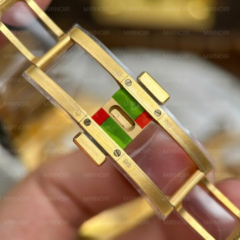 Dong-Ho-Audemars-Piguet-Replica-Cao-Cap-Royal-Oak-Jumbo-Extra-thin-Openworked-16204-Mat-Lo-Co-Ma-Vang-Xuong-ZF-39mm-4-1024x1024.jpg