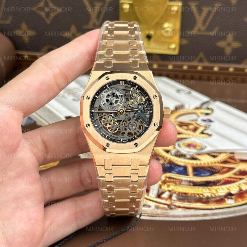 Dong-Ho-Audemars-Piguet-Rep-Cao-Cap-Royal-Oak-Jumbo-Extra-thin-Openworked-16204-Mat-Lo-Co-Ma-Vang-Hong-Xuong-ZF-39mm-1-1024x1024.jpg