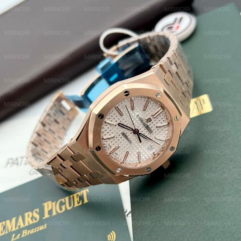 Dong-Ho-Audemars-Piguet-Che-Tac-Royal-Oak-15450-Mat-Trang-IP-Factory-37mm-3-1024x1024.jpg