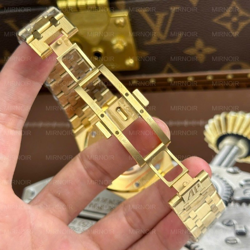 Dong-Ho-Audemars-Piguet-Replica-11-Royal-Oak-Openworked-15407-Ma-Vang-Mat-Lo-Co-Xuong-THB-41mm-4-1024x1024.jpg