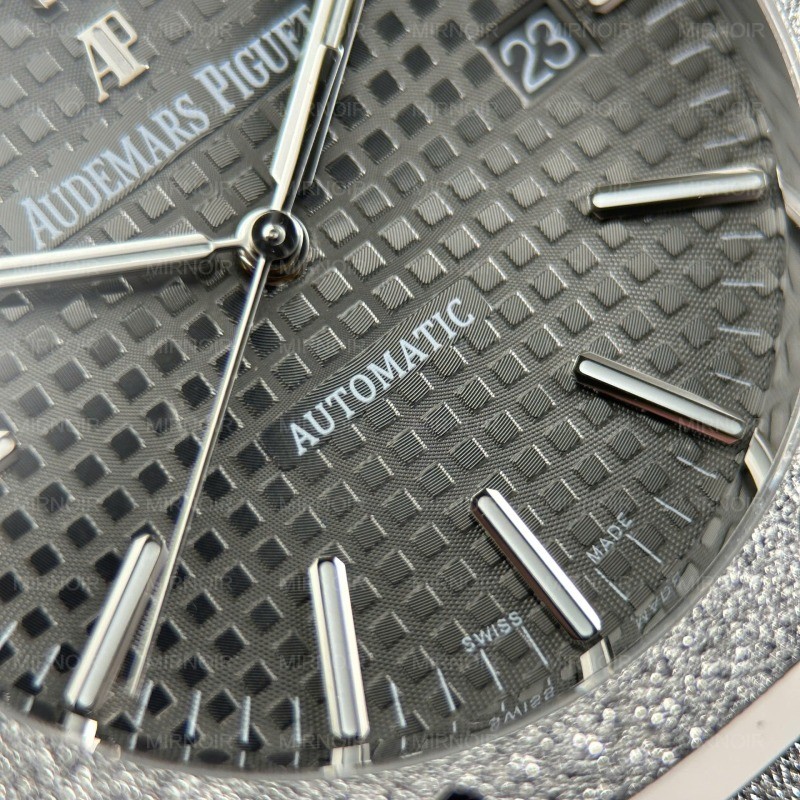 Dong-Ho-Audemars-Piguet-Royal-Oak-15410-Frosted-Replica-11-Mat-Xam-May-Co-Thuy-Sy-Nha-May-APS-41mm-10.jpg