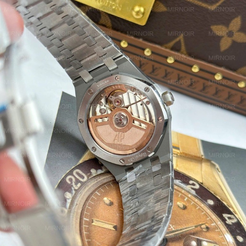 Dong-Ho-Audemars-Piguet-Royal-Oak-77450-Fake-Cao-Cap-Mat-Tiffany-Day-Kim-Loai-Xuong-OM-34mm-12-1024x1024.jpg