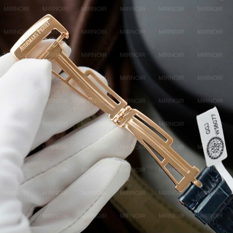 Dong-Ho-Audemars-Piguet-Rep-11-15510R-Royal-Oak-50th-Anniversary-Boc-Vang-That-Mat-Xanh-Blue-Day-Da-41mm-7-1024x1024.jpg