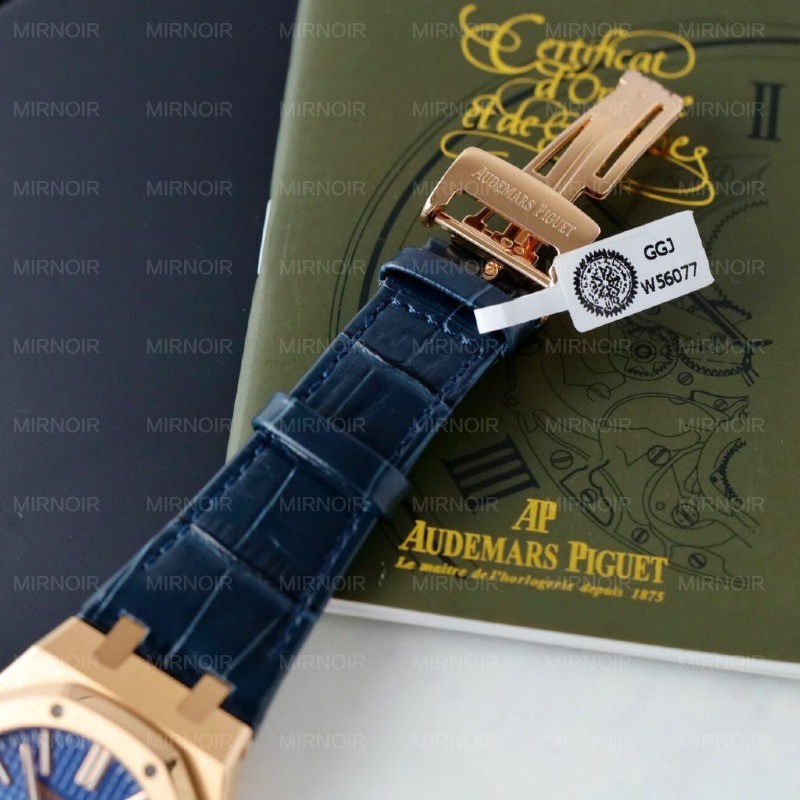 Dong-Ho-Audemars-Piguet-Rep-11-15510R-Royal-Oak-50th-Anniversary-Boc-Vang-That-Mat-Xanh-Blue-Day-Da-41mm-9-1024x1024.jpg