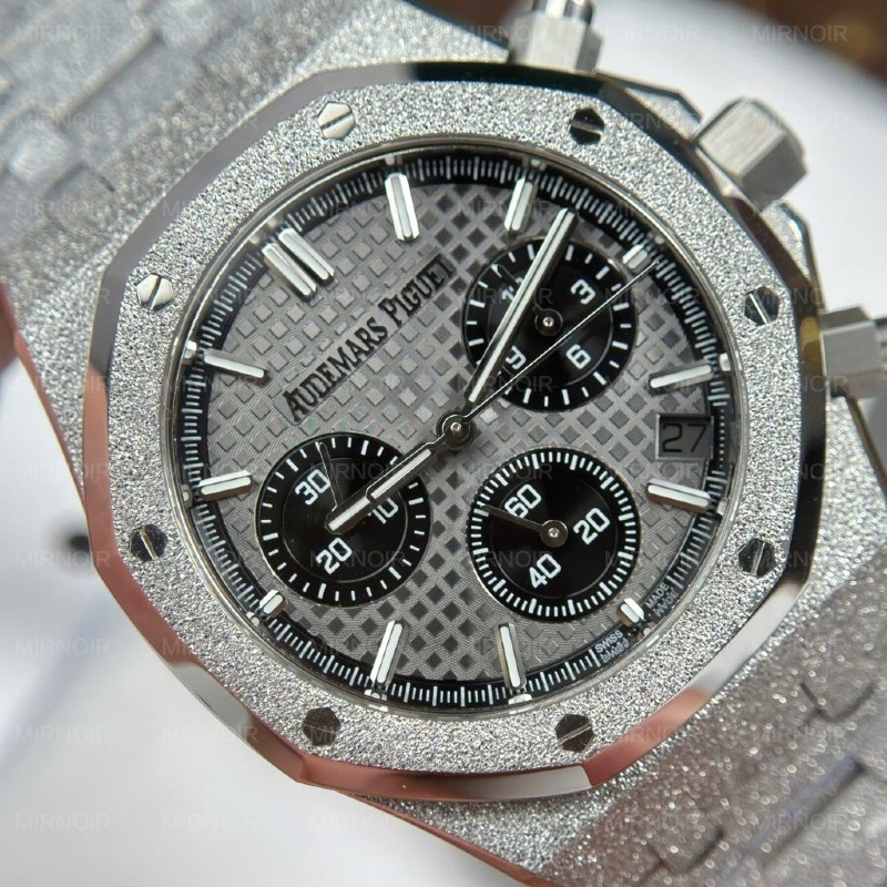 Dong-Ho-Audemars-Piguet-Rep-11-Royal-Oak-Chronograph-Frosted-Gold-26240-Mat-Xam-APS-Factory-41mm-7-1024x1024.jpg