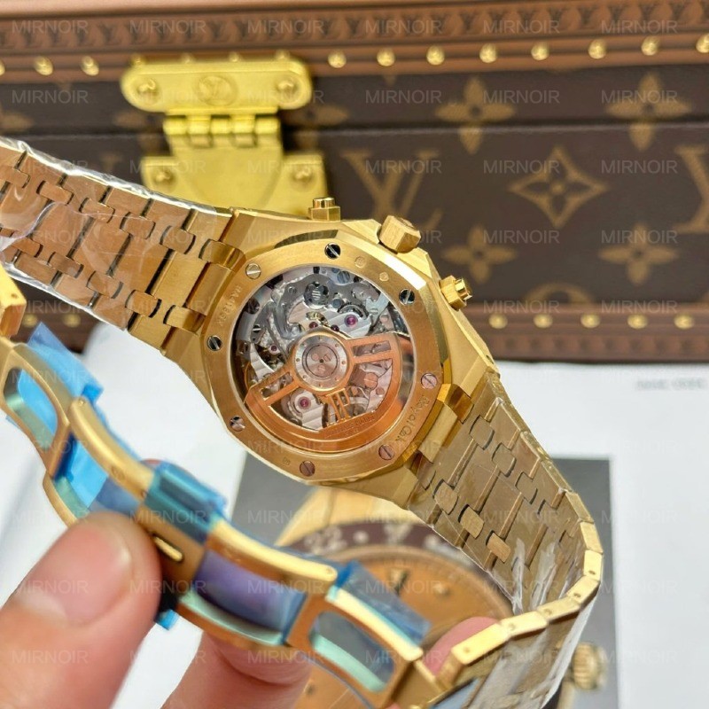Dong-Ho-Audemars-Piguet-Che-Tac-Royal-Oak-Chronograph-Frosted-Gold-26240-Mat-Vang-Xuong-APS-41mm-11-1024x1024.jpg