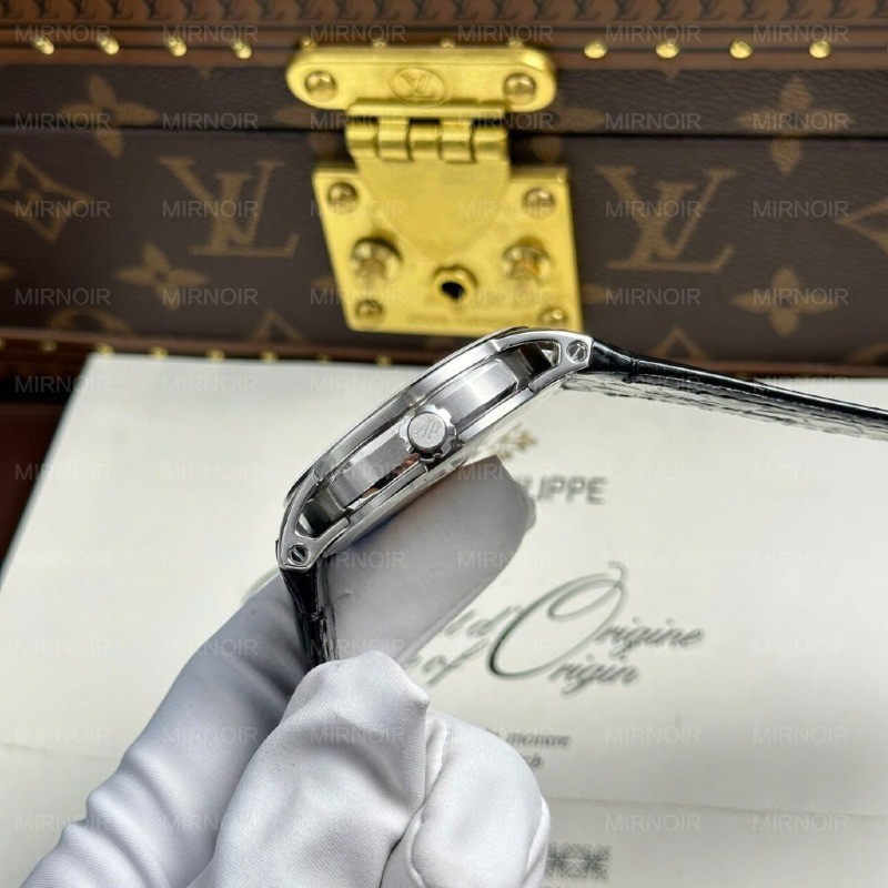 Dong-Ho-Audemars-Piguet-Code-11.59-Selfwinding-15210OR-Che-Tac-Mau-Den-Nha-May-APS-41mm-6-1024x1024.jpg