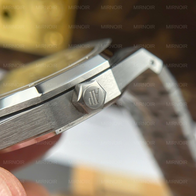 Dong-Ho-Audemars-Piguet-Royal-Oak-15510ST-Rep-11-Mat-Den-Nha-May-APS-New-2025-41mm-4.jpg