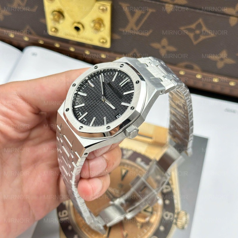 Dong-Ho-Audemars-Piguet-Royal-Oak-15510ST-Rep-11-Mat-Den-Nha-May-APS-New-2025-41mm-5.jpg