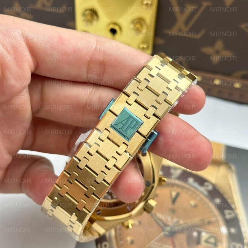 Dong-Ho-Audemars-Piguet-Royal-Oak-26240-Mat-So-Grande-Tapisserie-Replica-11-Xuong-APS-41mm-11-1024x1024.jpg