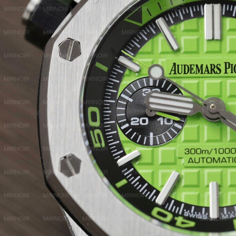 Dong-Ho-Audemars-Piguet-Royal-Oak-Offshore-Mau-Xanh-Replica-Cao-Cap-Nhat-42mm-3.jpg
