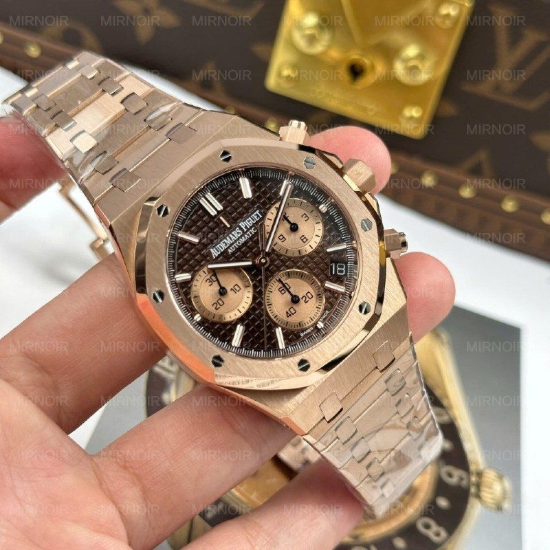 Dong-Ho-Audemars-Piguet-Royal-Oak-Chronograph-26239-Replica-11-Mat-Nau-May-Mong-New-2025-APS-41mm-3-1024x1024.jpg