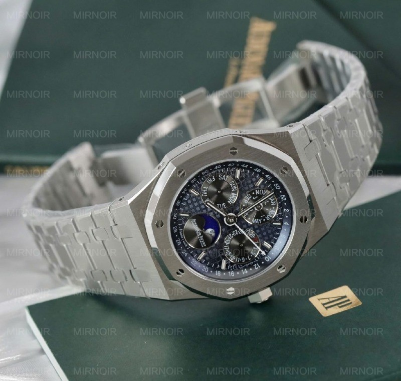 Dong-Ho-Audemars-Piguet-Royal-Oak-26574TI-Che-Tac-Mat-Xanh-Day-Kim-Loai-Xuong-APS-41mm-2-1024x974.jpg