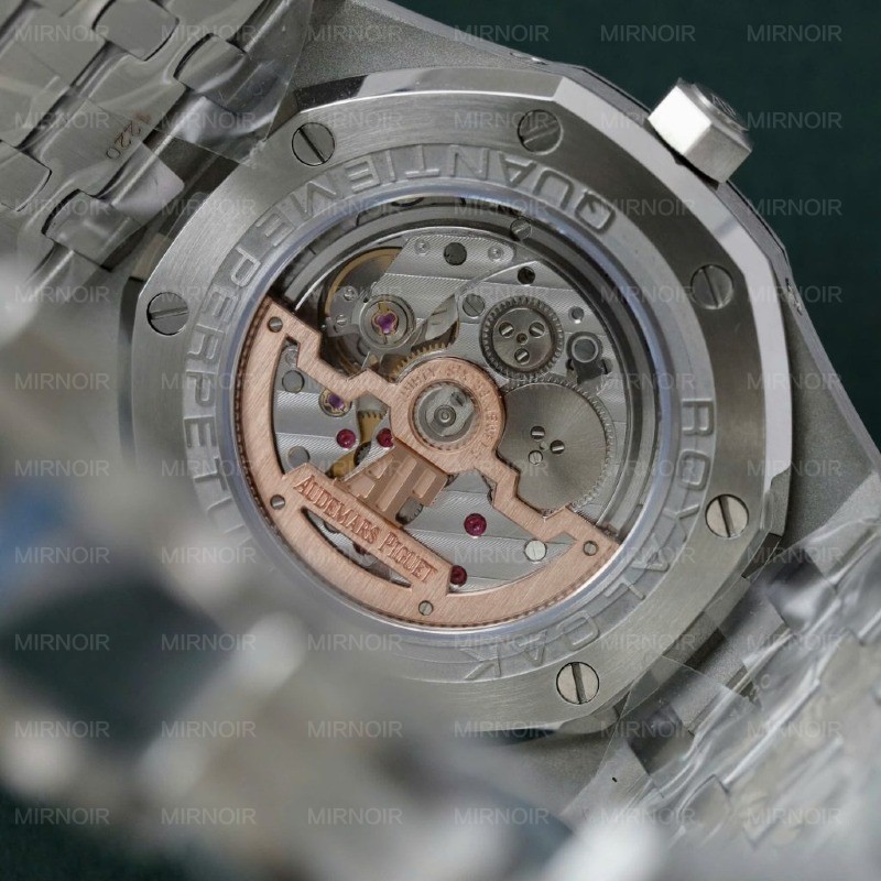 Dong-Ho-Audemars-Piguet-Royal-Oak-26574TI-Che-Tac-Mat-Xanh-Day-Kim-Loai-Xuong-APS-41mm-7-1024x1024.jpg