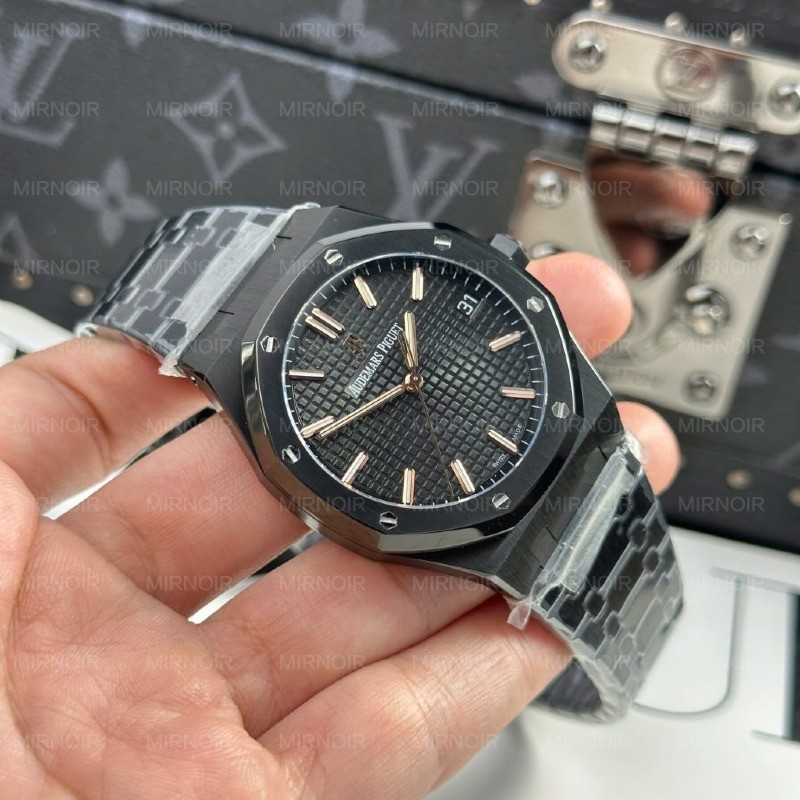 Dong-Ho-Audemars-Piguet-Royal-Oak-15500-Replica-11-Mau-Den-Nha-May-F1-41mm-2-1024x1024.jpg