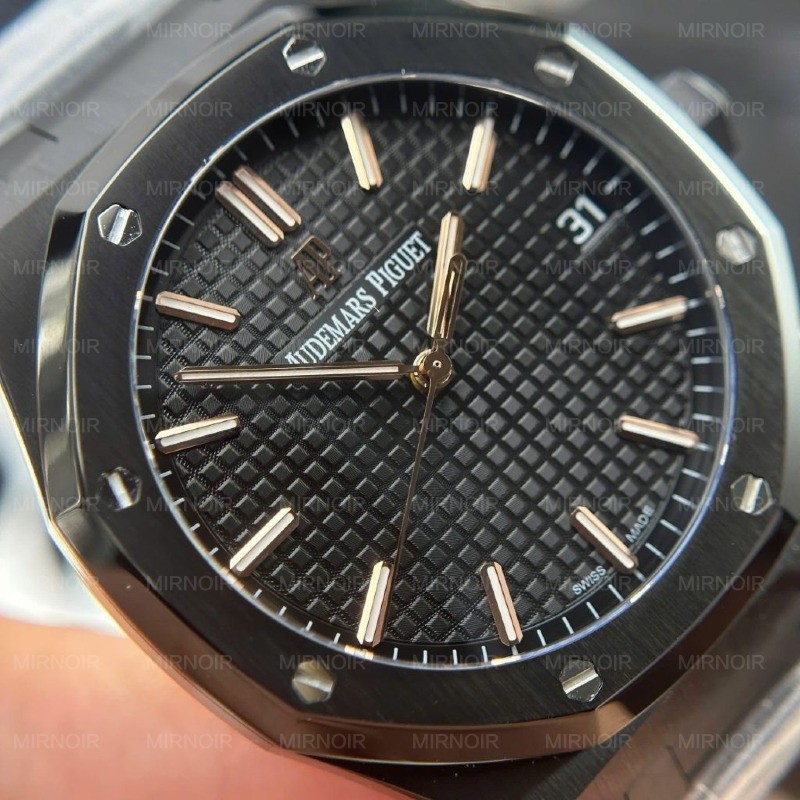 Dong-Ho-Audemars-Piguet-Royal-Oak-15500-Replica-11-Mau-Den-Nha-May-F1-41mm-3-1024x1024.jpg