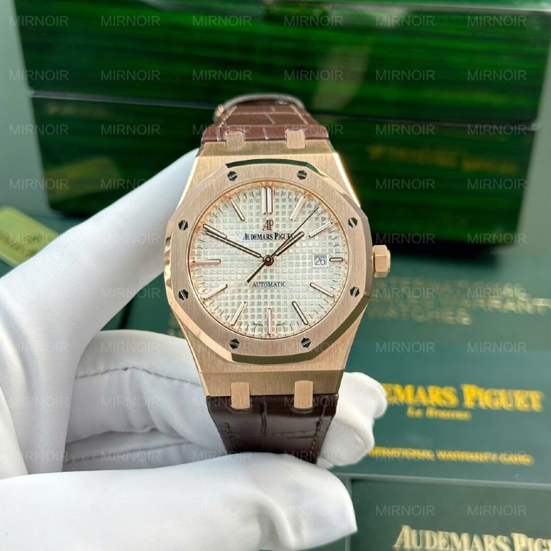 Dong-Ho-Audemars-Piguet-Royal-Oak-15400-Fake-11-Ma-Vang-Hong-Mat-Trang-Xuong-IP-41mm-2-1024x1024.jpg