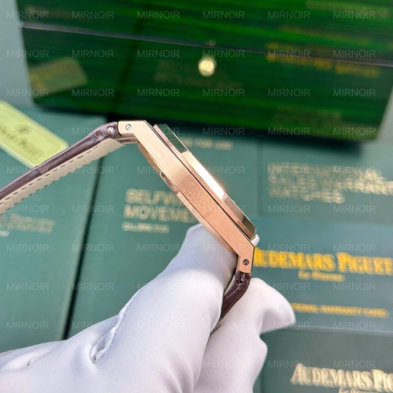 Dong-Ho-Audemars-Piguet-Royal-Oak-15400-Fake-11-Ma-Vang-Hong-Mat-Trang-Xuong-IP-41mm-10-1024x1024.jpg