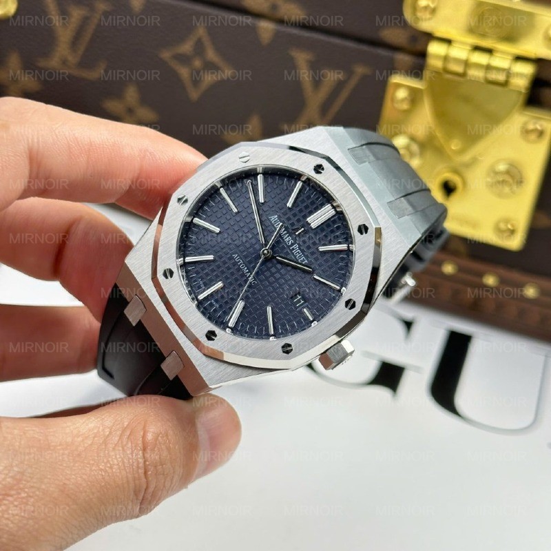 Dong-Ho-Audemars-Piguet-Royal-Oak-15400ST-Replica-11-Mat-Xanh-Blue-Day-Cao-Su-Xuong-APS-41mm-1-1024x1024.jpg