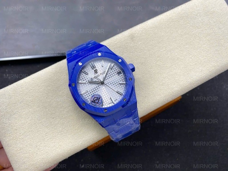 Dong-Ho-Audemars-Piguet-Royal-Oak-15500-Che-Tac-Gom-Xanh-Nha-May-APS-41mm-4-1024x768.jpg